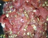 Hình bước làm 1 của món Thịt Bò Xào Nấm Rơm
