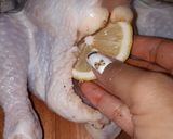 Foto langkah ke 5 dari resep Unintentional pan roasted chicken.
