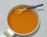 Foto langkah ke 5 dari resep Es Jeruk Biji Selasih.
