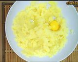 A picture of step 2 of Potato Kunafa.