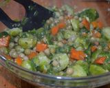 Foto del paso 3 de la receta: Tortilla de vegetales al horno