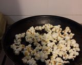 Foto del paso 2 de la receta: Pochoclos agridulces con picante