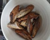 Foto langkah ke 1 dari resep Pindang Tongkol Kuah Kemangi.