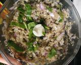 A picture of step 2 of Spinach Soya Tikki Chat.
