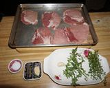 A picture of step 1 of PORK CUTLETS WITH MASHED SWEET POTATOES AND CARAMELIZED APPLES. JON STYLE.