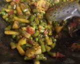 A picture of step 3 of Dry Potato-French Beans.