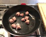 A picture of step 1 of Shakshuka with Sausage.