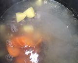 Foto langkah ke 4 dari resep Sop Tulang Sapi.