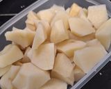 Foto del paso 1 de la receta: Guiso de calamares con patatas