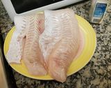 Foto del paso 1 de la receta: Merluza aromática y súper fácil