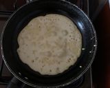 A picture of step 2 of Pancakes without using oil on pan.