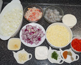 Foto del paso 1 de la receta: Empanadas de chupe de centolla con camarones