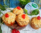 Foto langkah ke 4 dari resep Banana yogurt muffins.