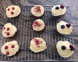 Φωτογραφία βήματος 6 της συνταγής Cupcakes σαν φρουτοσαλάτα