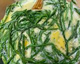Une image de l'étape 5 de Omelette aux asperges sauvages.