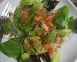 รูปขั้นตอนการทำที่ 1 ของ ยำแซบกุ้งสาหร่ายกรุบกรอบ