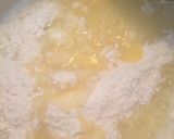 Foto langkah ke 3 dari resep Sus/Soes/Choux pastry Ekonomis dan Simple (no butter, no mixer).