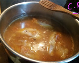 Foto del paso 3 de la receta: Rape en salsa con pimientos del piquillo
