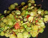A picture of step 5 of Turai ki sabzi.