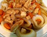 Foto del paso 4 de la receta: Spaguettis (noodles) con pollo y verduras