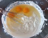 A picture of step 2 of Ricotta and Blueberry Cake.