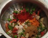 वेज मसाला चावल(VEG MASALA CHAWAL RECIPE IN HINDI) रेसिपी चरण 4 फोटो