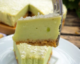 Foto del paso 4 de la receta: Cheesecake de aguacate sin azúcar 🥑
