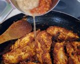 A picture of step 5 of Chicken Korma.