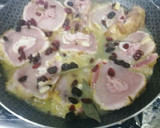 Foto del paso 11 de la receta: Lomo de cerdo sellado y relleno con arroz a la jardinera