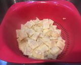 Foto del paso 5 de la receta: Ravioli relleno de queso con pollo y champiñones en salsa de ajo