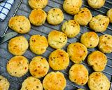 A picture of step 5 of Mini Herb Dinner Rolls.