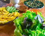 Hình bước làm 1 của món Bò cuốn lá lốt