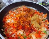 A picture of step 5 of Paneer Bhurji.