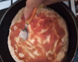 Foto del paso 2 de la receta: Rapi pizza integral en la essen sin leudado (albahaca y tomate)