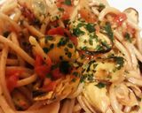 Foto del paso 3 de la receta: Spaghetti integrales en salsa de tomate con mejillones(choritos)
