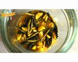 A picture of step 1 of Lemon & Fresh Green Pepper Pickle.