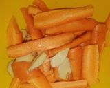 A picture of step 1 of Immunity boosting carrot ginger juice.