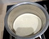 A picture of step 2 of Diet halwa with fresh cream.