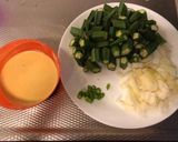 A picture of step 1 of Spicy Lady finger with besan.