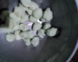 Foto langkah ke 3 dari resep Klepon Isi Kurma.