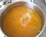 Tejszínes karalábéleves májgaluskával recept fázis 1 fotója