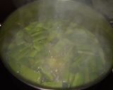 Foto del paso 1 de la receta Judías verdes con jamón y huevo cocido