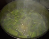 Foto del paso 1 de la receta: Judías verdes con jamón y huevo cocido