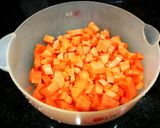 Foto del paso 2 de la receta Pasta de espinaca sobre puré de zanahoria