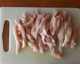 Pikáns csirke wokban rizstésztával recept fázis 1 fotója