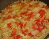 Foto del paso 2 de la receta: Fideos Bucattini con langostinos salteados