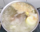 รูปขั้นตอนการทำที่ 1 ของ ก๋วยเตี๋ยวบะหมี่เหลืองต้มยำ