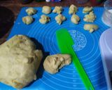 Foto langkah ke 5 dari resep Donat ncc empuk lembut.