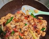 Foto langkah ke 3 dari resep Orek Tempe Cabe Hijau.