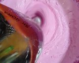 Foto langkah ke 6 dari resep Ice cream buah naga.